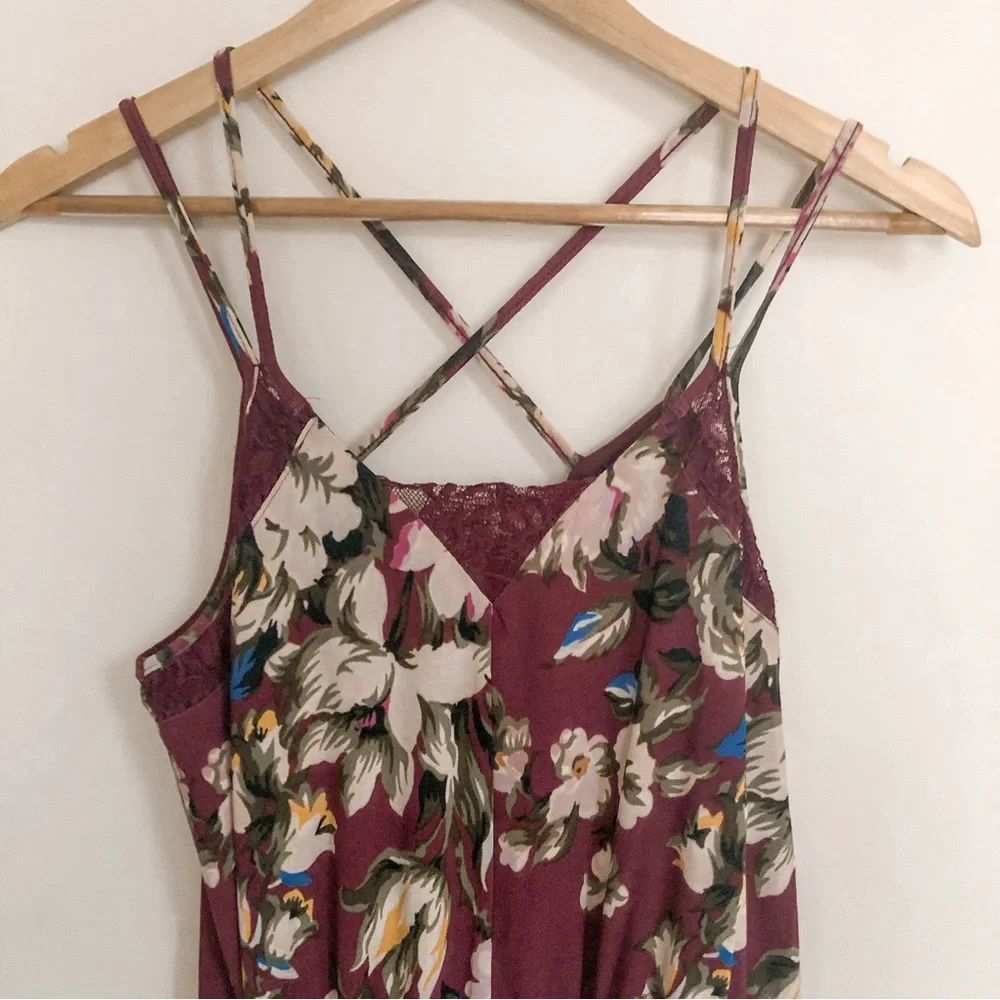 Xhilaration Floral Romper - Picture 4 of 10